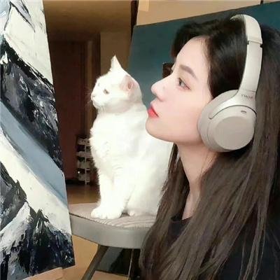 粉红色和铲子